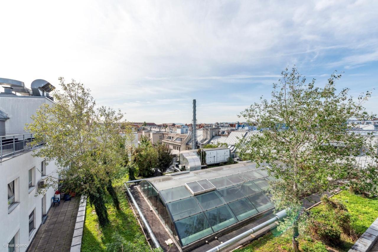 Bernhards Apartment Stadthalle - Klima & Terrasse Viena Exterior foto